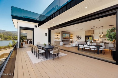 The Pinnacle Of Lake Sherwood Living. Poised above Lake Sherwood - photo 8