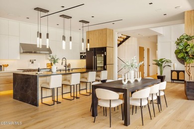 The Pinnacle Of Lake Sherwood Living. Poised above Lake Sherwood - photo 9