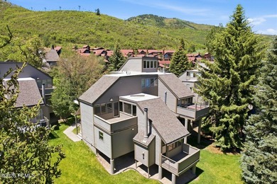 Perfectly positioned along the fairways of the Park City - photo 3