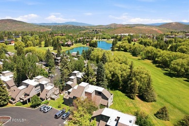 Perfectly positioned along the fairways of the Park City - photo 4