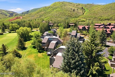 Perfectly positioned along the fairways of the Park City - photo 6