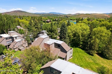 Perfectly positioned along the fairways of the Park City - photo 8