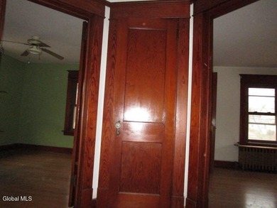 The charming Rensselaer Colonial features 3 spacious bedrooms, 1 - photo 11