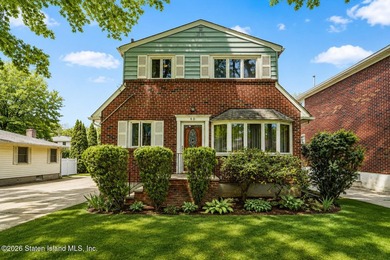 Welcome to 40 Minna Street! This spacious 2-family home features - photo 1