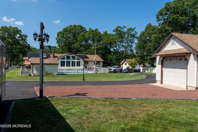This one-of-a-kind custom ranch is a contractor's, car - photo 13