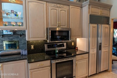 This one-of-a-kind custom ranch is a contractor's, car - photo 41