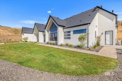 Experience refined country living in this stunning single-level - photo 48