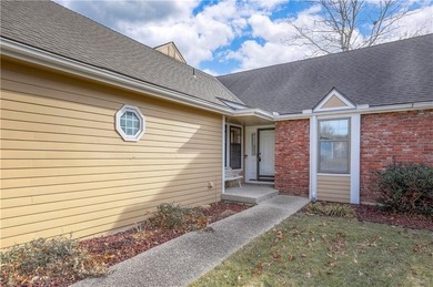 (private lake, pond, coastal) Townhome/Townhouse For Sale in Independence Missouri