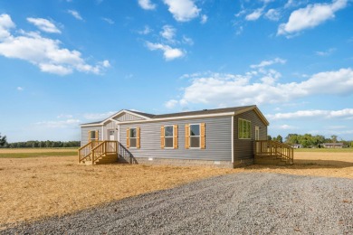 Lake Cumberland Home For Sale in Russell Springs Kentucky