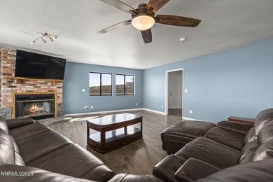 Situated on over 3 acres with easy freeway access, this property - photo 5