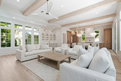 Fantastic opportunity to own this newly completed, custom beach - photo 7