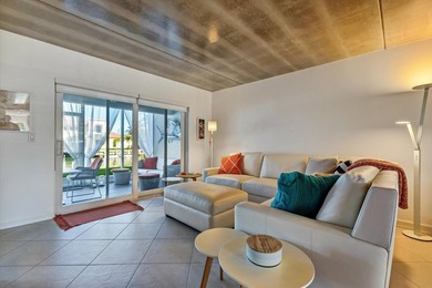 Welcome to paradise on Singer Island, where coastal luxury meets - photo 9