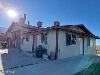 RARE INVESTMENT-GRADE INDUSTRIAL COMPOUND Heavy Industrial - photo 9