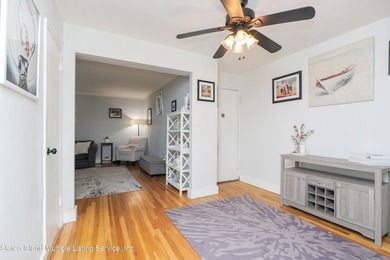 Welcome to your new home! Nestled on the 2nd floor of a - photo 3