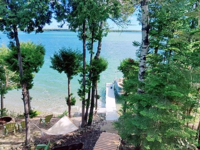 Enjoy lakeside living in this furnished, ranch-style home with - photo 27