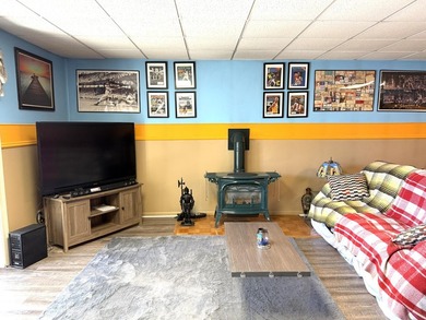 Enjoy lakeside living in this furnished, ranch-style home with - photo 32