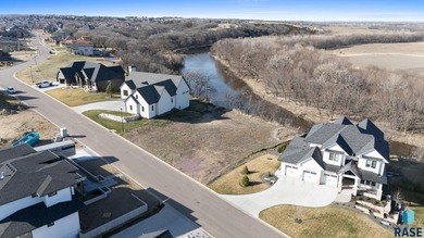 (private lake, pond, creek) Lot For Sale in Sioux Falls South Dakota