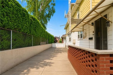 Welcome to Prime Dyker Heights, where location, potential, and - photo 6