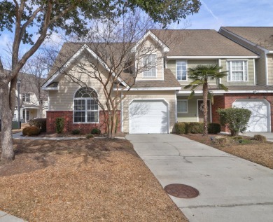 Lake Home For Sale in North Charleston, South Carolina