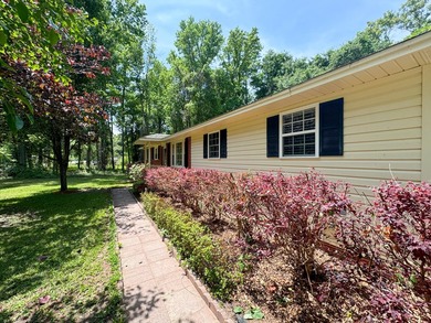 ** Back on market due to circumstances unrelated to the seller - photo 4