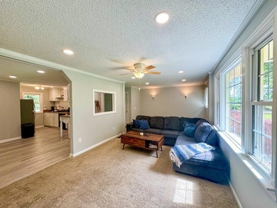 ** Back on market due to circumstances unrelated to the seller - photo 8