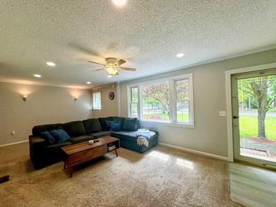 ** Back on market due to circumstances unrelated to the seller - photo 9