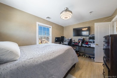Welcome to 732 Sunrise Avenue, a thoughtfully designed home that - photo 32