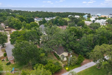 Nestled beneath a canopy of majestic live oaks on a large - photo 38