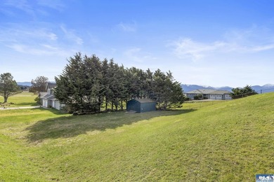 Exquisite views of the Strait of Juan de Fuca and the Olympic - photo 41