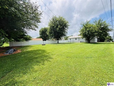 CHARMING HOME! Adorable ranch located right in Heart of Kentucky - photo 7
