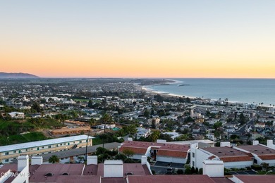 This impeccably decorated showpiece with stunning Channel Island - photo 7