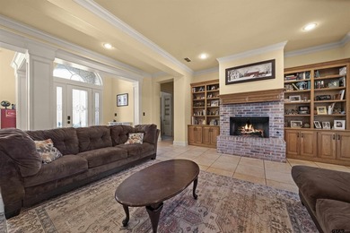 DON*T MISS OUT ON THIS HOME THAT HAS IT ALL - 4 bedrooms/3 - photo 10