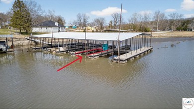 Lake of the Ozarks retreat located in the desirable Keithley's - photo 6