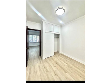 BEAUTIFULLY RENOVATED BRICK SINGLE -FAMILY HOME IN A PRIME - photo 8