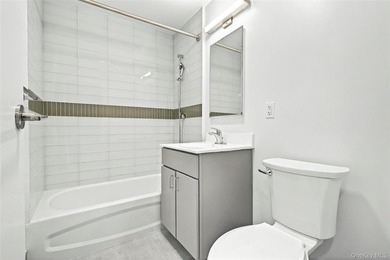Welcome to the Soundview Park Townhouses. This is New - photo 19