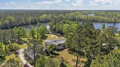 Completely reimagined waterfront residence on the Trent River - photo 23