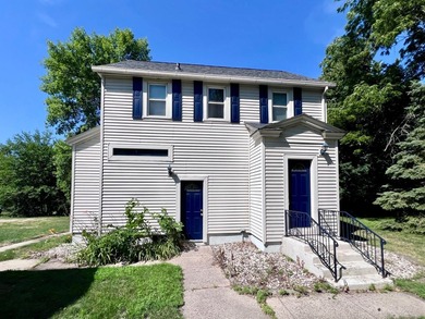 Enjoy lakeside living at its finest in this beautifully updated - photo 25