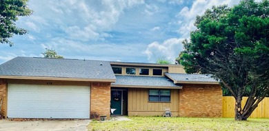 RECENTLY UPDATED (approximately $75,000 in upgrades) 3 BR 2 BA - photo 1