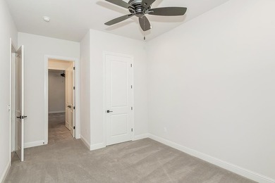 11609 N. Sandy Par Drive, Fresno, CA 93730 is located within the - photo 38