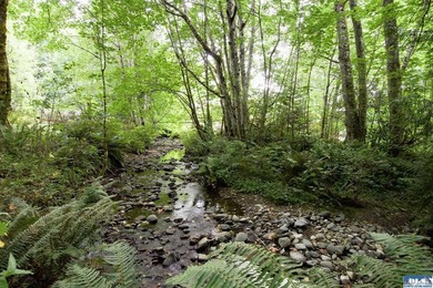 Live completely sustainably in this secluded paradise! The whole - photo 41