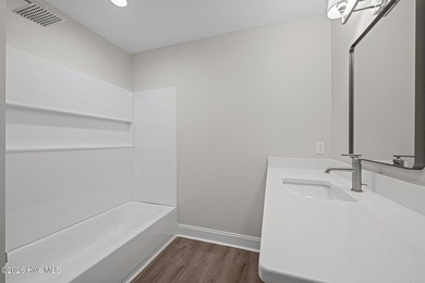 Completely reimagined waterfront residence on the Trent River - photo 51