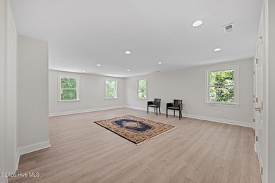Completely reimagined waterfront residence on the Trent River - photo 54