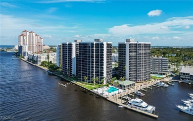 Caloosahatchee River Condo Sale Pending in Fort Myers Florida