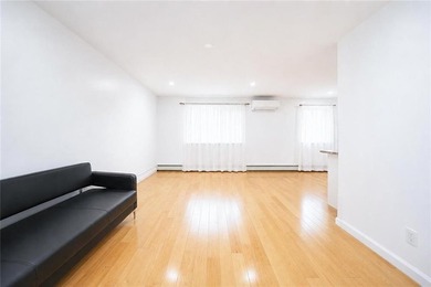 Welcome to this beautifully renovated 1-bedroom, 1-bathroom - photo 8