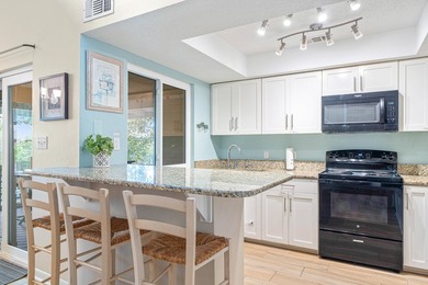 Do you need an escape to the beach that generates rental income - photo 6