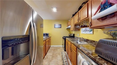 Well-kept two-family home in Spring Creek/East New York - photo 8