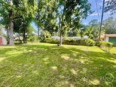Nestled in desirable Wilmington Island, this charming - photo 17