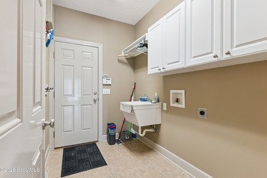 Welcome to 121 Silver Bluff Circle - a beautiful home offering - photo 21