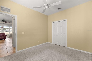 Wonderful 3 Bed / 2 Bath home on the Golf Course with side entry - photo 21