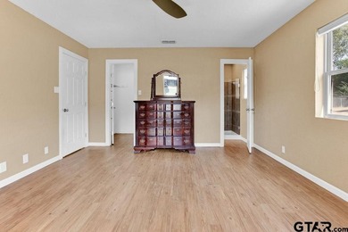 Welcome to this inviting 3-bedroom, 2 bath brick home featuring - photo 22